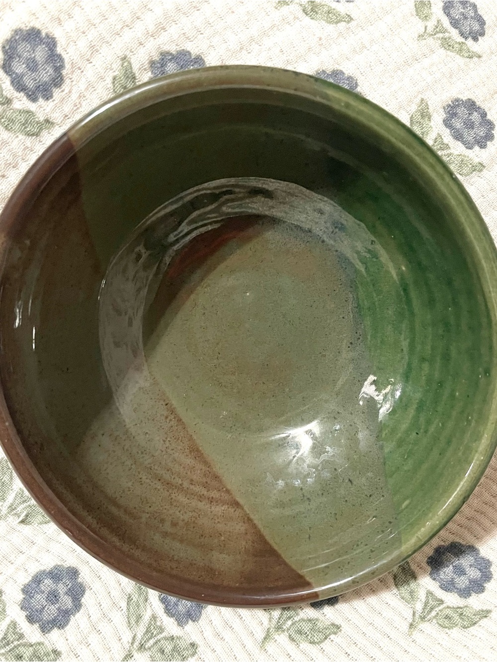Handcrafted Studio Pottery Bowl – Earth Tone Glaze